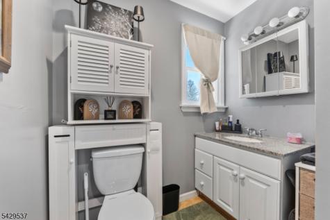 53 Pequannock Avenue Pequannock NJ 07440