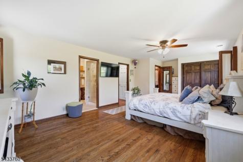 87 Readington Road Readington NJ 08889