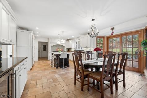 545 Johnston Drive Watchung NJ 07069
