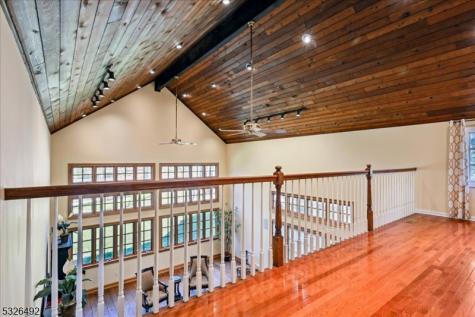 545 Johnston Drive Watchung NJ 07069