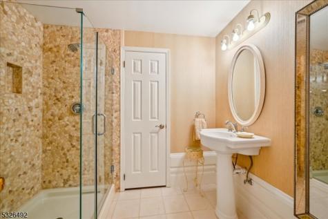 545 Johnston Drive Watchung NJ 07069