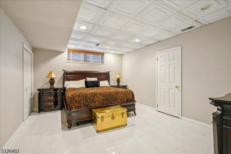 545 Johnston Drive Watchung NJ 07069