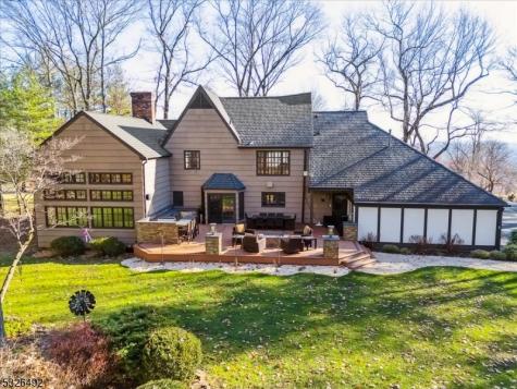 545 Johnston Drive Watchung NJ 07069