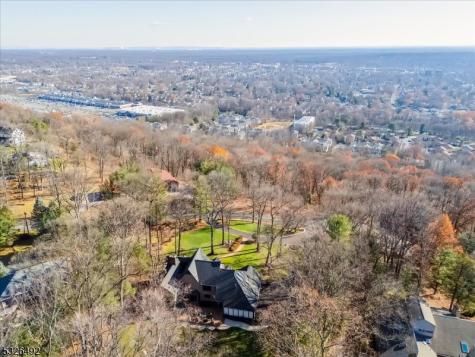 545 Johnston Drive Watchung NJ 07069