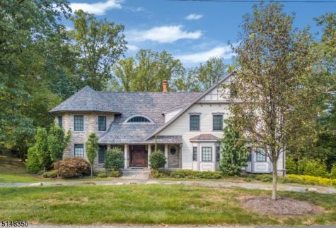 11 Hearthstone Terrace Livingston NJ 07039