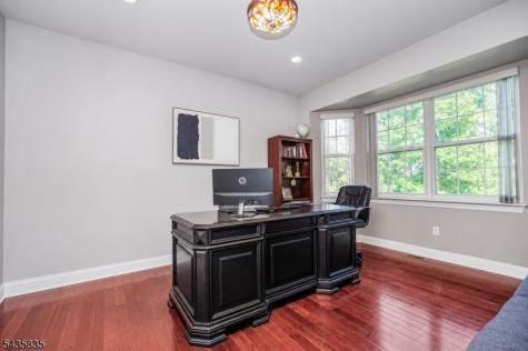30 Rue Chagall Franklin NJ 08873