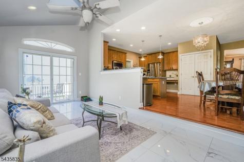 30 Rue Chagall Franklin NJ 08873