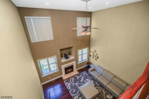 30 Rue Chagall Franklin NJ 08873