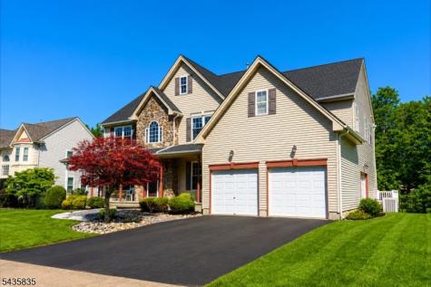 30 Rue Chagall Franklin NJ 08873