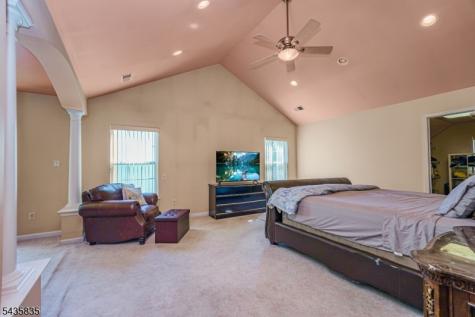 30 Rue Chagall Franklin NJ 08873