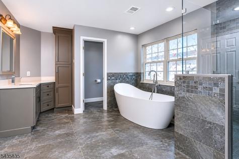 30 Rue Chagall Franklin NJ 08873