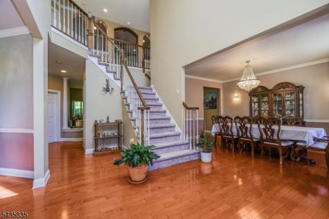 30 Rue Chagall Franklin NJ 08873