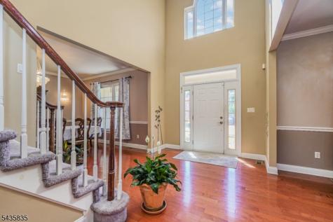30 Rue Chagall Franklin NJ 08873