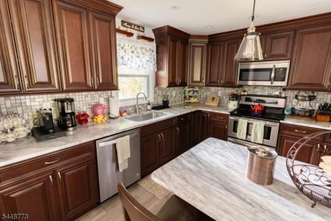 34 Crestwood Road Rockaway NJ 07866