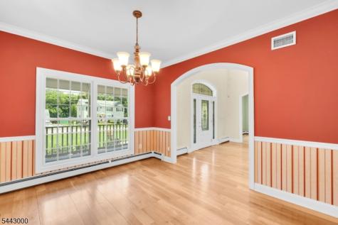 109 Overlook Avenue East Hanover NJ 07936