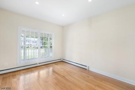 109 Overlook Avenue East Hanover NJ 07936
