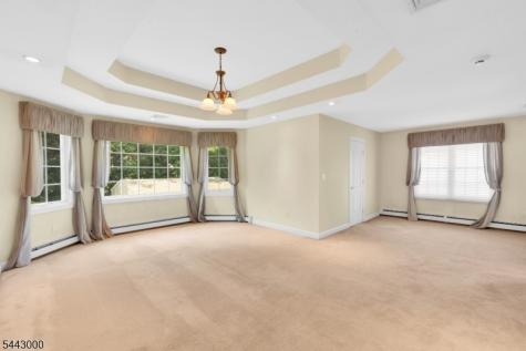 109 Overlook Avenue East Hanover NJ 07936