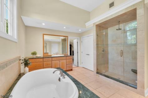 109 Overlook Avenue East Hanover NJ 07936