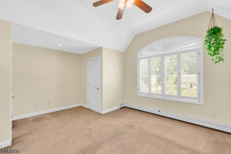 109 Overlook Avenue East Hanover NJ 07936