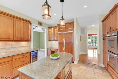 109 Overlook Avenue East Hanover NJ 07936