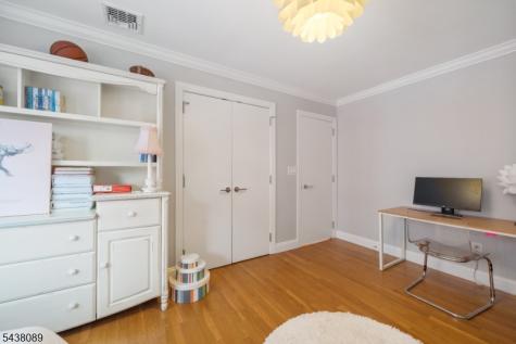 45 Grunwald Street Clifton NJ 07013