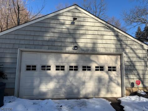 124 Gates Avenue Long Hill NJ 07933
