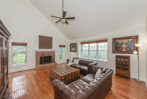 14 Vista Drive Mount Olive NJ 07836