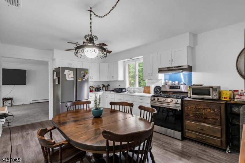 1996 Amwell Road Franklin NJ 08873