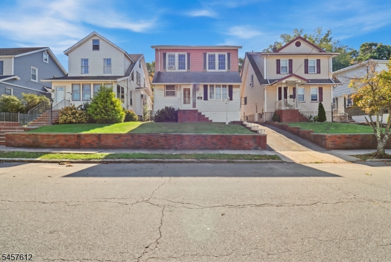 28 Perry Street Belleville NJ 07109