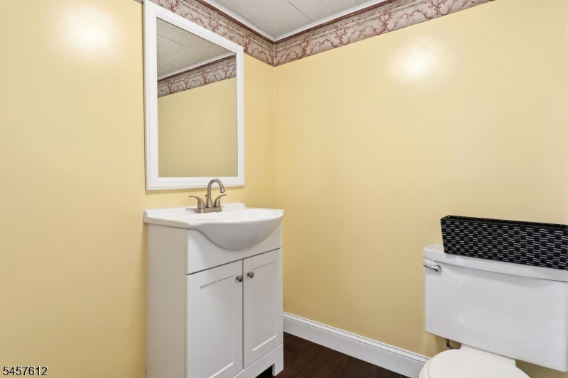 28 Perry Street Belleville NJ 07109