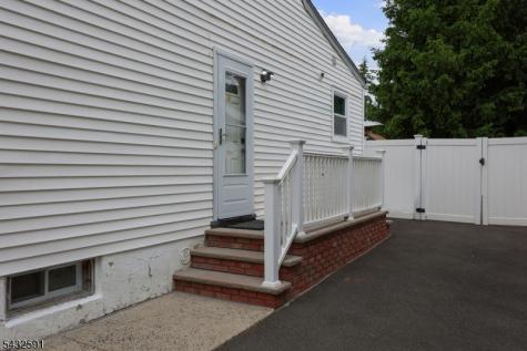 481 Albermarle Street Rahway NJ 07065