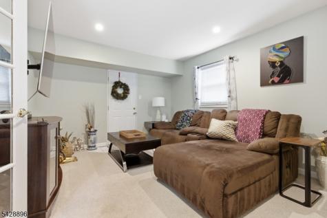 60 Fordham Drive Aberdeen NJ 07747