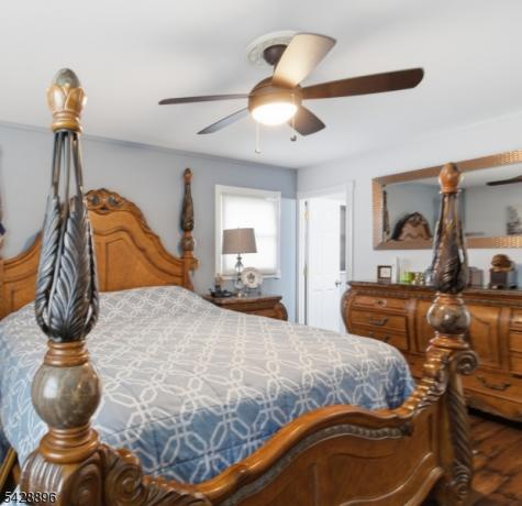 60 Fordham Drive Aberdeen NJ 07747