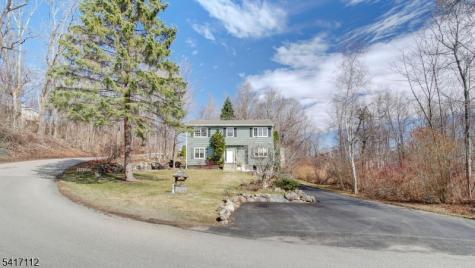 405 Cherry Ridge Road Vernon NJ 07422