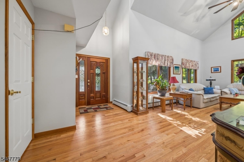 113 Evergreen Avenue Hopatcong NJ 07843