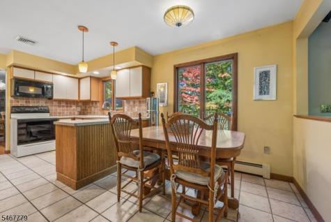 113 Evergreen Avenue Hopatcong NJ 07843