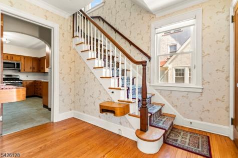 146 Irving Place Rutherford NJ 07070