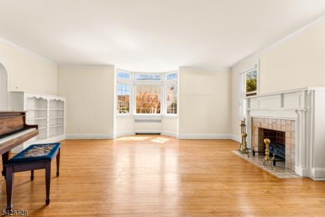 146 Irving Place Rutherford NJ 07070