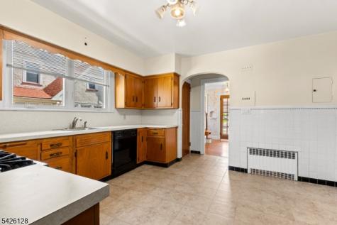 146 Irving Place Rutherford NJ 07070