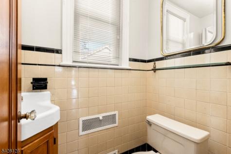 146 Irving Place Rutherford NJ 07070