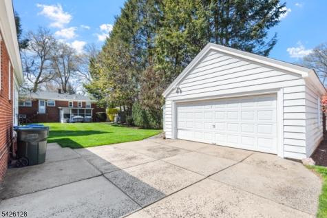146 Irving Place Rutherford NJ 07070