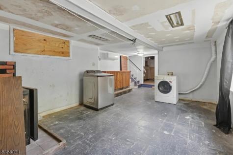 26 Sanatorium Road Glen Gardner NJ 08826