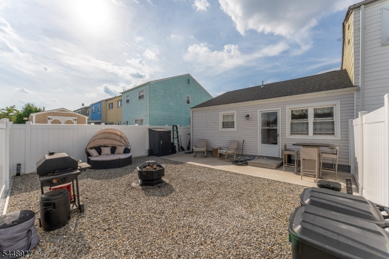30 Warren Street Carteret NJ 07008