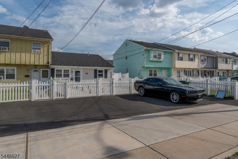 30 Warren Street Carteret NJ 07008