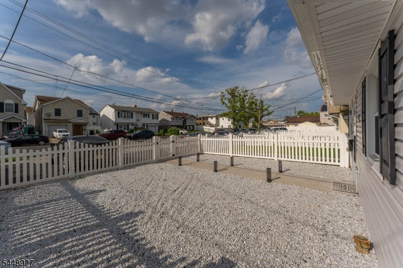 30 Warren Street Carteret NJ 07008