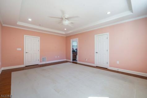 10 Ginkgo Court Franklin NJ 08873