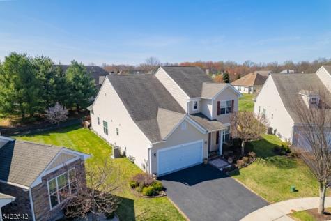 10 Ginkgo Court Franklin NJ 08873