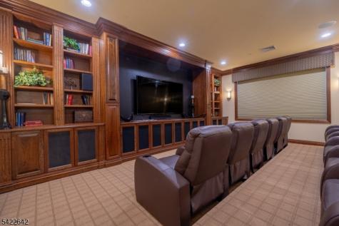 10 Ginkgo Court Franklin NJ 08873