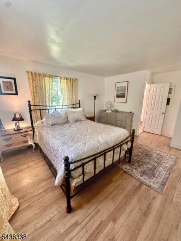 4 Laurel Place Chester NJ 07930