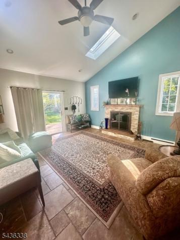 4 Laurel Place Chester NJ 07930